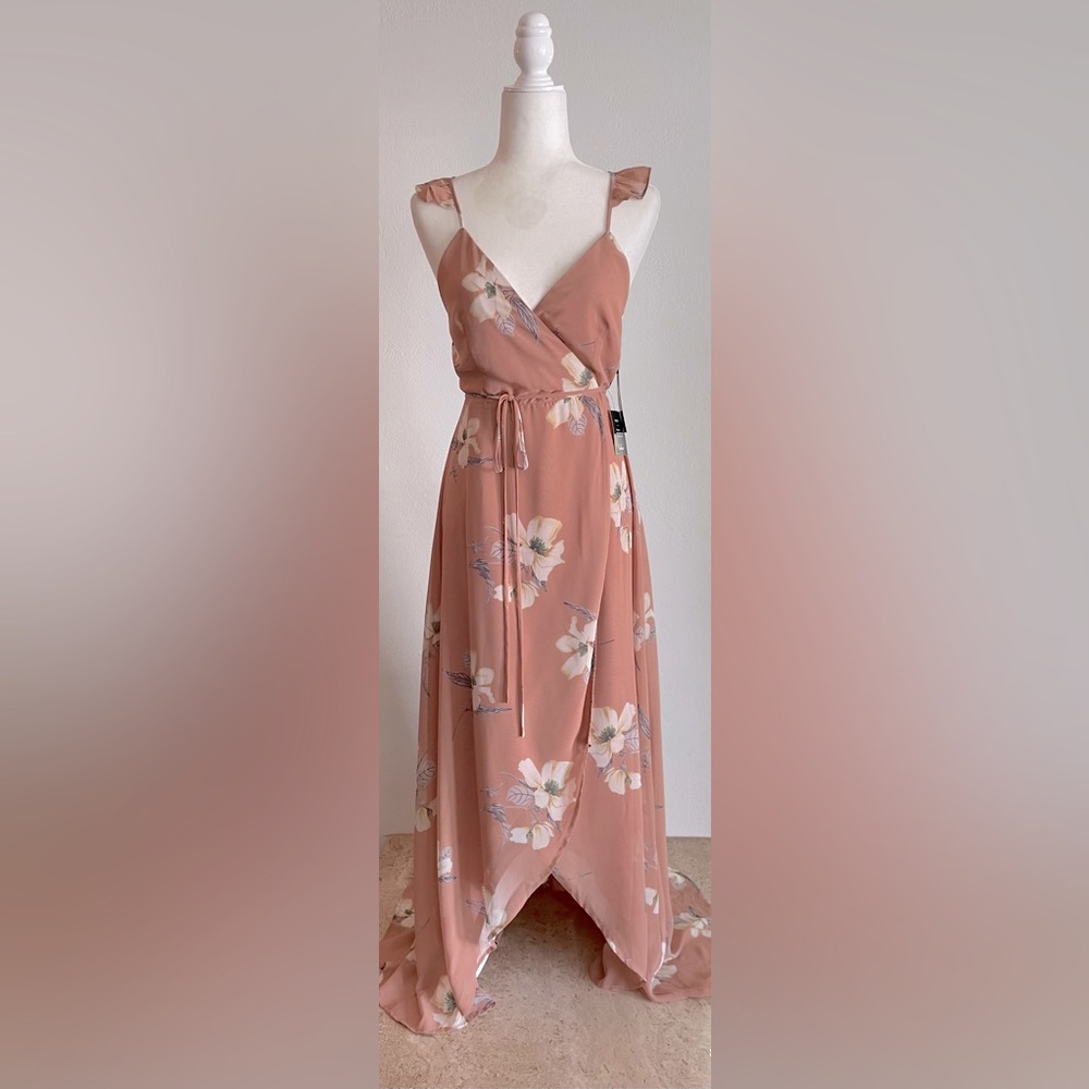❄️Winter 50% Sale! Lulu’s NWT All Mine Rusty Rose Floral High-Low Wrap Dress